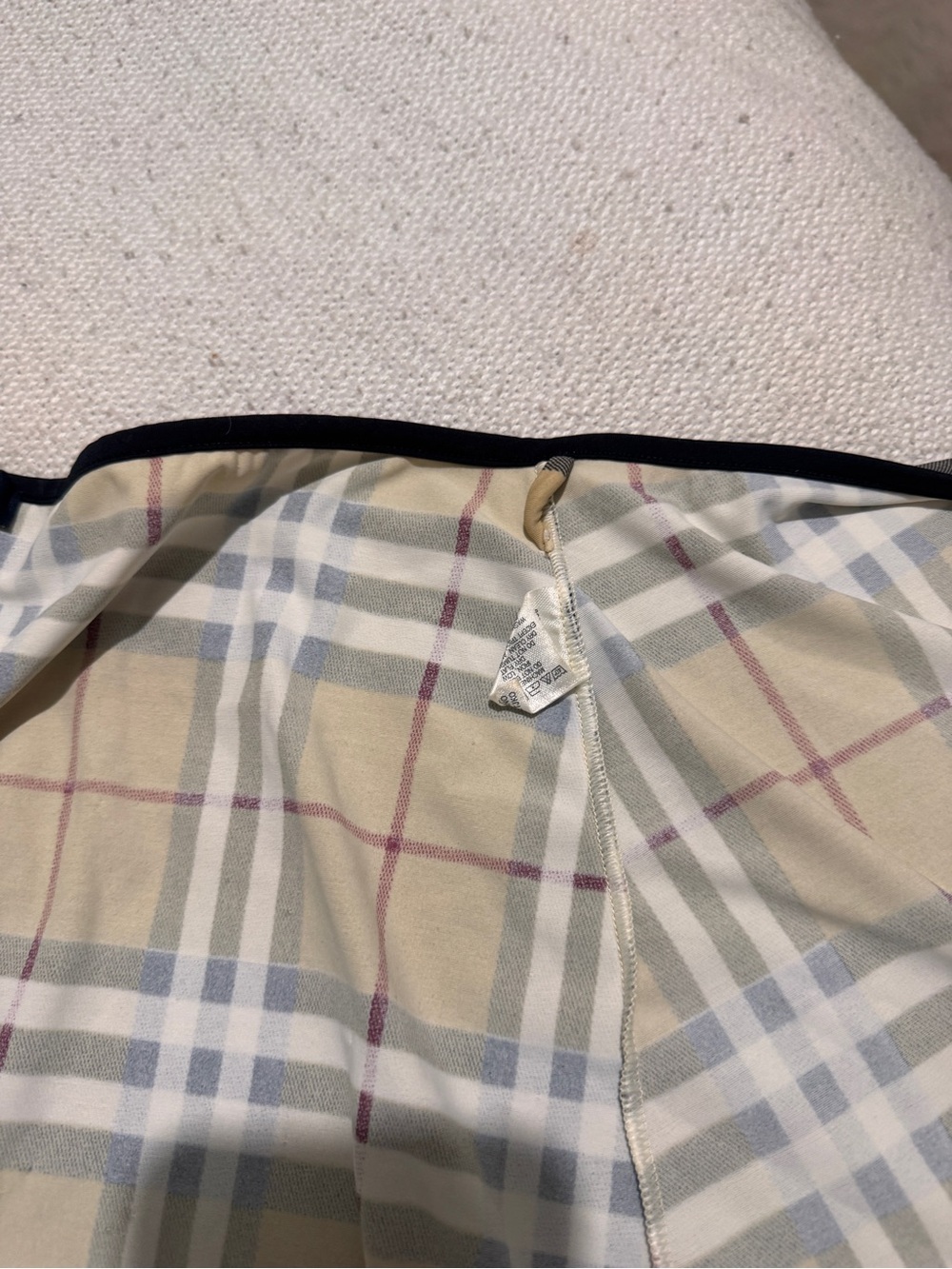 Burberry Beige Plaid Swim Skirt / Sarong with Black Trim - Picture 10 of 12
